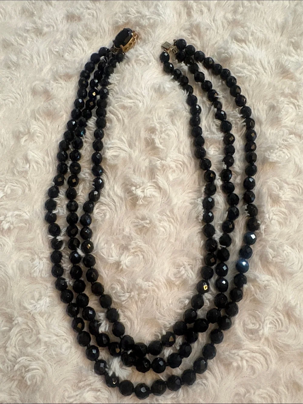 Vintage -Three-Strand Black Faceted Bead Necklace - Women Jewelry